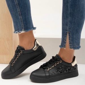 Lace Rhinestone Embellish Metallic Patch Lace Shoes